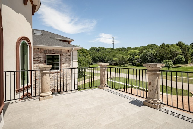 2415 Amberleaf Ct, Cedar Hill, TX 75104 - view of patio with a balcony