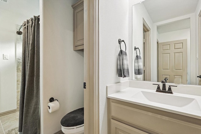 6015 Liverpool St, Celina, TX 76227 - bathroom with toilet, vanity, a shower with shower curtain, and baseboards