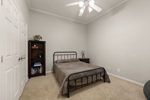 840 Falcon Ln, Coppell, TX 75019 - bedroom with carpet floors, crown molding, baseboards, and ceiling fan