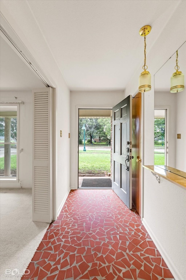 4404 Curtis Loop, Bossier City, LA 71112 - entryway featuring baseboards
