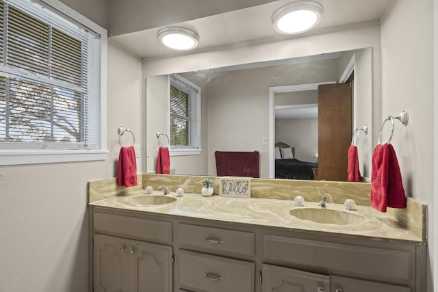5161 N Hwy 271, Pittsburg, TX 75686 - ensuite bathroom featuring double vanity and healthy amount of natural light