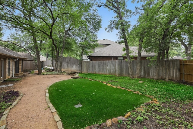 2420 Cross Timbers Trl, Arlington, TX 76006 - view of yard