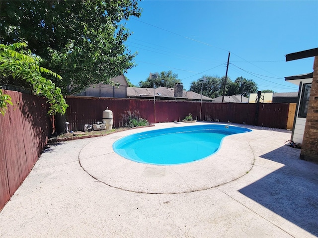 3402 Jones Dr, Rowlett, TX 75088 - view of pool with a fenced backyard and a patio area