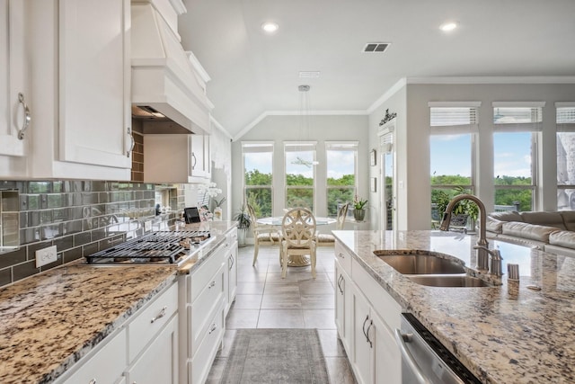 16001 Gladewater Ter, Prosper, TX 75078 - kitchen with premium range hood, a sink, recessed lighting, backsplash, and crown molding