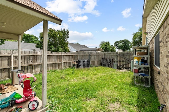 4006 Fletcher Dr, Garland, TX 75044 - view of yard