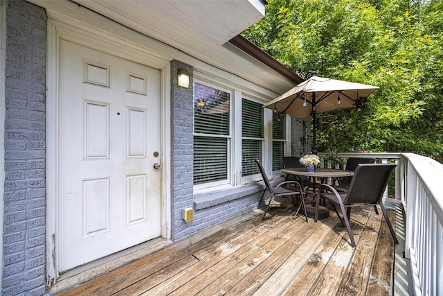 4742 Victor St, Dallas, TX 75246 - view of deck