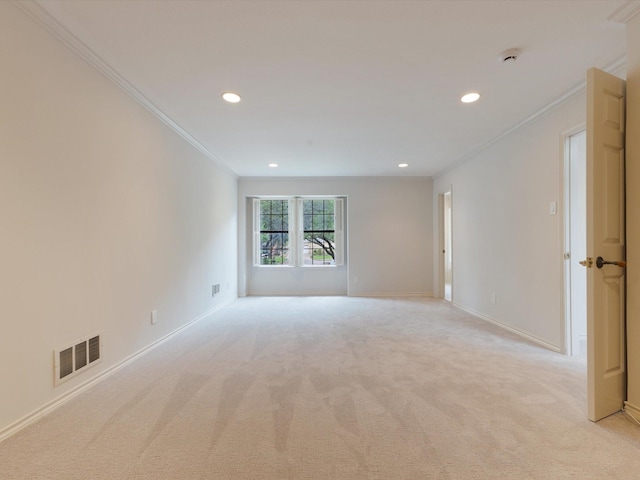 7 Duncannon Ct, Dallas, TX 75225 - unfurnished room with ornamental molding, recessed lighting, baseboards, light carpet, and a smoke detector