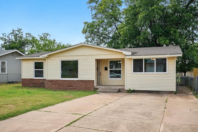 1942 Woodard St, Abilene, TX 79605 - view of front facade with stone siding and roof with shingles