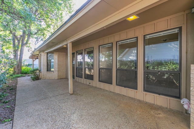 1604 Oak Hollow Dr, Woodway, TX 76712 - view of patio / terrace