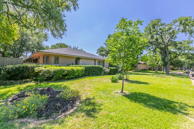 1604 Oak Hollow Dr, Woodway, TX 76712 - view of yard featuring a garage