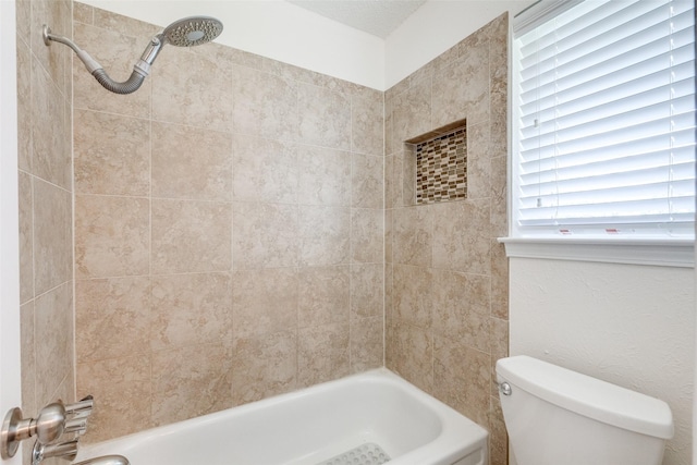 2505 Blue Quail Dr, Arlington, TX 76017 - bathroom with toilet and tub / shower combination