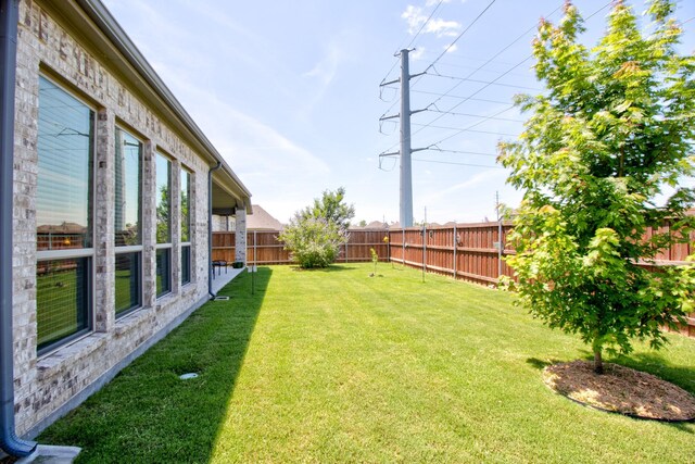 3609 Honey Suckle Ln, Little Elm, TX 75068 - view of yard