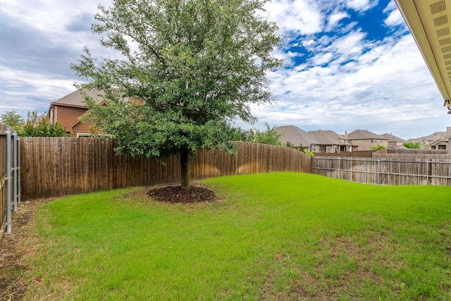 4323 Cherry Ln, Melissa, TX 75454 - view of yard featuring a residential view