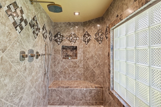 3100 Jomar Dr, Plano, TX 75075 - bathroom featuring a tile shower