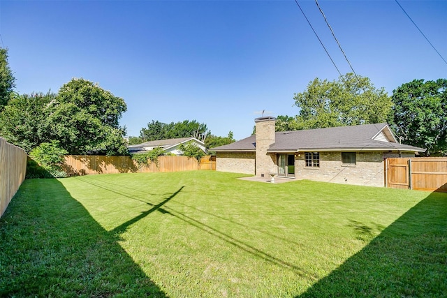 6417 Winifred Dr, Fort Worth, TX 76133 - view of fenced backyard