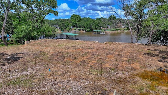 541 Country Club Rd, Bowie, TX 76230