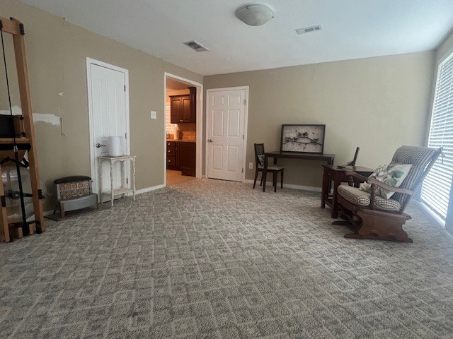 218 Wight St, Roxton, TX 75477 - sitting room featuring carpet flooring