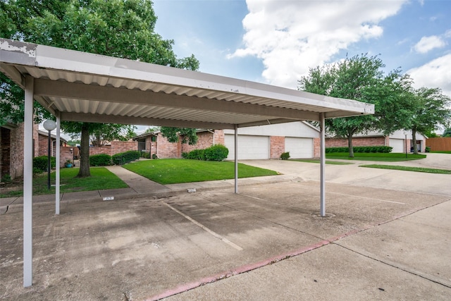 1112 Forest Creek St, Benbrook, TX 76126 - view of car parking