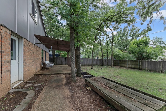 4910 Crest Dr, Arlington, TX 76017 - view of yard