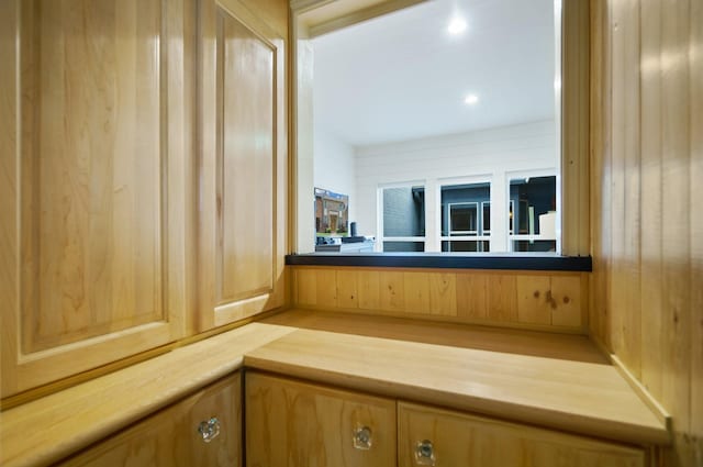 6853 Anglebluff Cir, Dallas, TX 75248 - relaxing sauna / steam room featuring recessed lighting