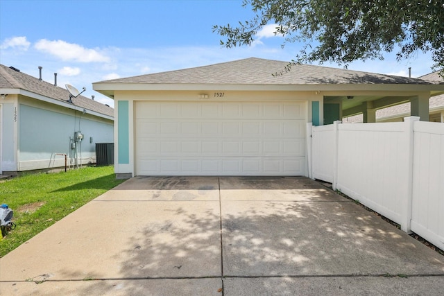 1521 Cherokee Rose Trl, Savannah, TX 76227 - garage featuring concrete driveway