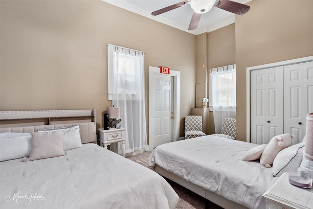 530 Kirby Pl, Shreveport, LA 71104 - bedroom with crown molding, a closet, and ceiling fan