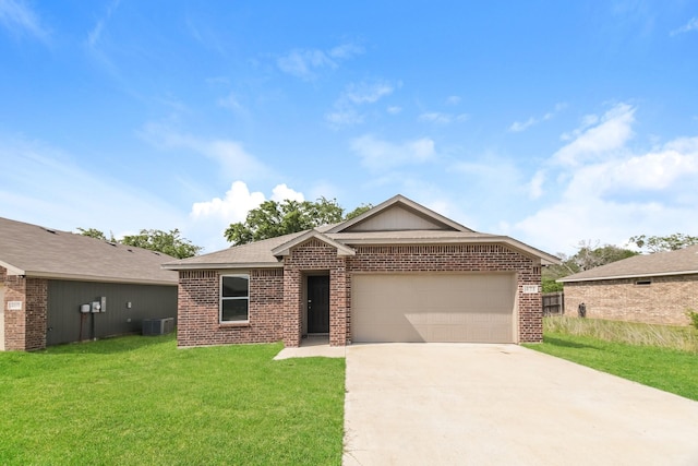 471 Bobbie St, Mabank, TX 75147 - ranch-style home featuring brick siding, central air condition unit, concrete driveway, and an attached garage