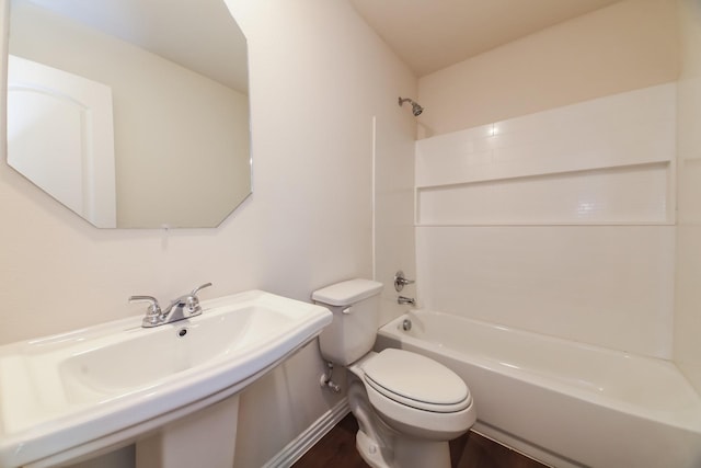 471 Bobbie St, Mabank, TX 75147 - full bath featuring toilet, shower / tub combination, wood finished floors, and a sink