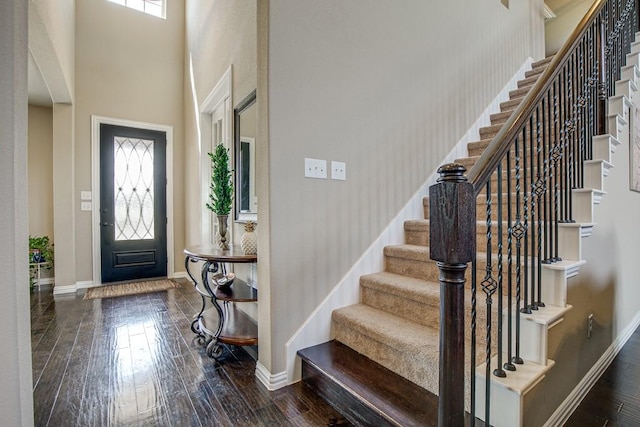 371 Ash Brook Ln, Sunnyvale, TX 75182 - entrance foyer featuring plenty of natural light, a towering ceiling, baseboards, stairs, and hardwood / wood-style flooring