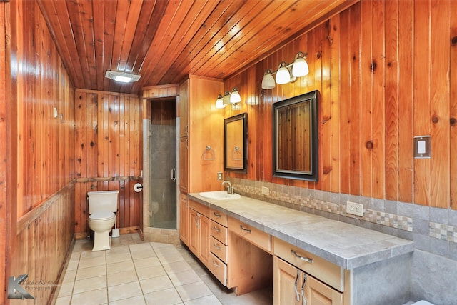 920 SW 3rd St, Hamlin, TX 79520 - full bath featuring tile patterned flooring, vanity, toilet, a stall shower, and wooden ceiling