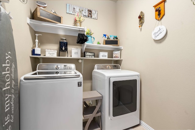 1129 Mesa Crest Dr, Fort Worth, TX 76052 - washroom featuring washing machine and clothes dryer