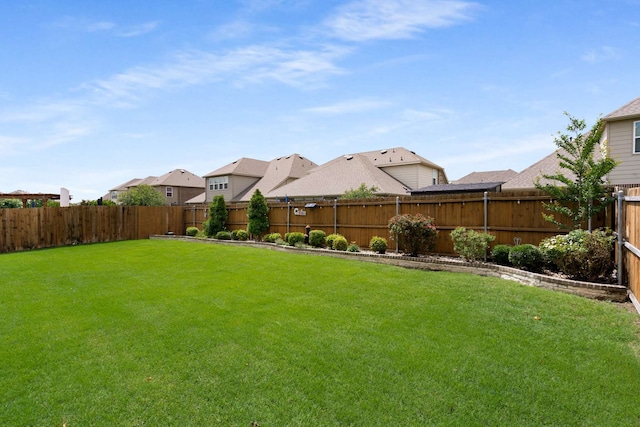 1129 Mesa Crest Dr, Fort Worth, TX 76052 - view of yard featuring a residential view