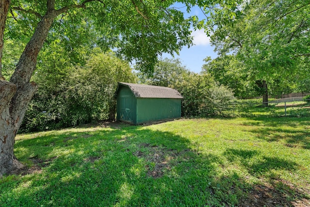 6908 Park Place Dr, Richland Hills, TX 76118 - view of yard