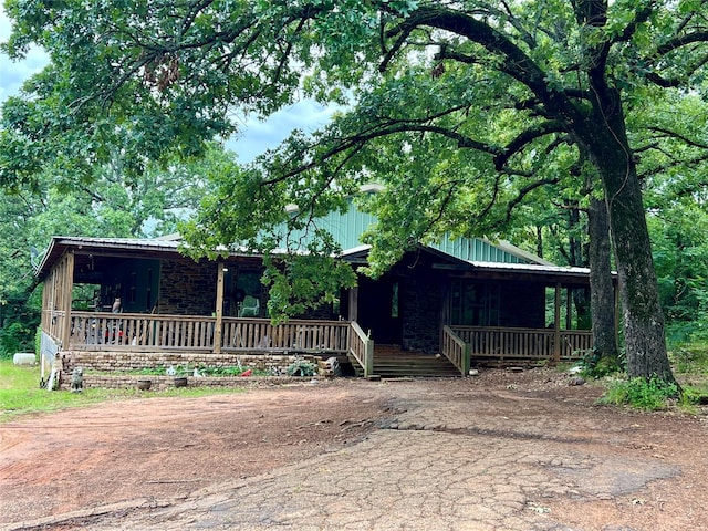 18637 Fm 17, Canton, TX 75103 - view of front of house featuring a porch and driveway
