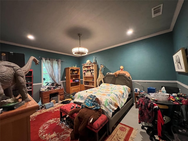 18637 Fm 17, Canton, TX 75103 - bedroom with recessed lighting and crown molding