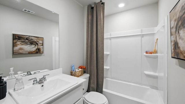 8417 Stout Dr, Fort Worth, TX 76131 - full bath featuring toilet, vanity, and shower / tub combo with curtain