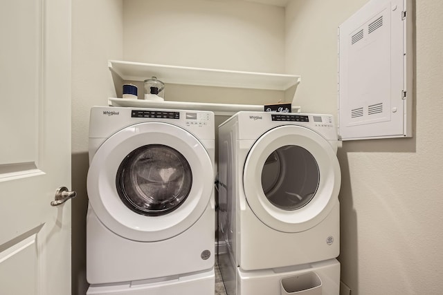 14613 Bootes Dr, Haslet, TX 76052 - laundry room with washer and clothes dryer