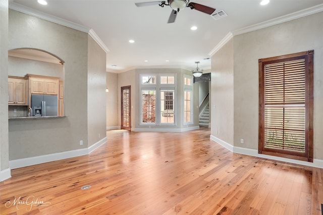 145 Carondelet Ct, Bossier City, LA 71111 - unfurnished living room featuring a ceiling fan, light wood finished floors, crown molding, baseboards, and recessed lighting