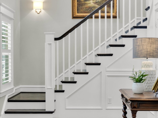 411 Jordan Farm Cir, Rockwall, TX 75087 - view of stairway