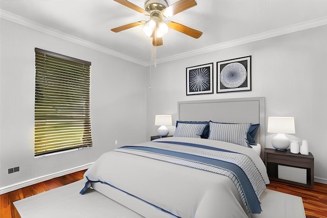 108 Neely Rd, Hewitt, TX 76643 - bedroom featuring wood finished floors, crown molding, baseboards, and a ceiling fan