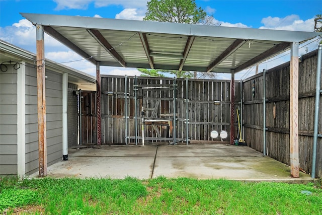 3806 Rainier St, Irving, TX 75062 - view of car parking