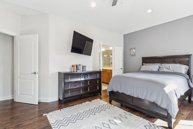 2022 N Fitzhugh Ave Unit E, Dallas, TX 75204 - bedroom with wood finished floors, ensuite bath, recessed lighting, a ceiling fan, and baseboards