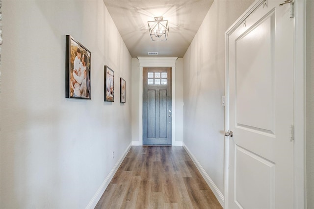 9405 Wildcat Rdg, Godley, TX 76044 - entryway featuring wood finished floors and baseboards