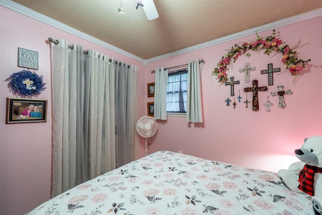 1361 Shady Ln, Canton, TX 75103 - bedroom with crown molding, a textured ceiling, and ceiling fan