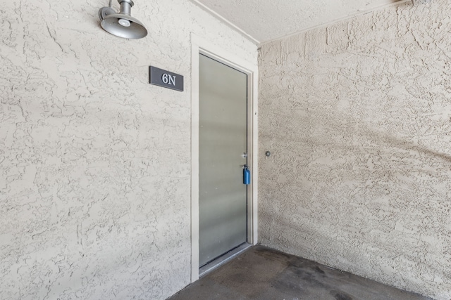 4777 Cedar Springs Rd Unit 6N, Dallas, TX 75219 - entrance to property featuring stucco siding