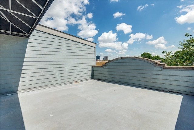 1811 S Ervay St, Dallas, TX 75215 - view of patio / terrace