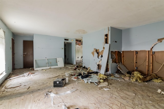 214 Independence Dr, Garland, TX 75043 - view of unfurnished living room