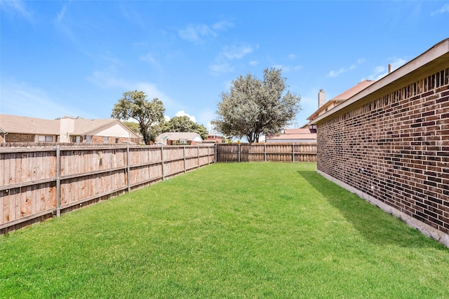 7660 Hollow Forest Dr, Fort Worth, TX 76123 - view of yard