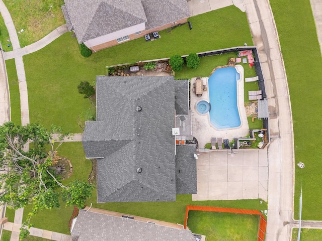 1317 Woodthorpe Dr, Mesquite, TX 75181 - aerial view of a pool
