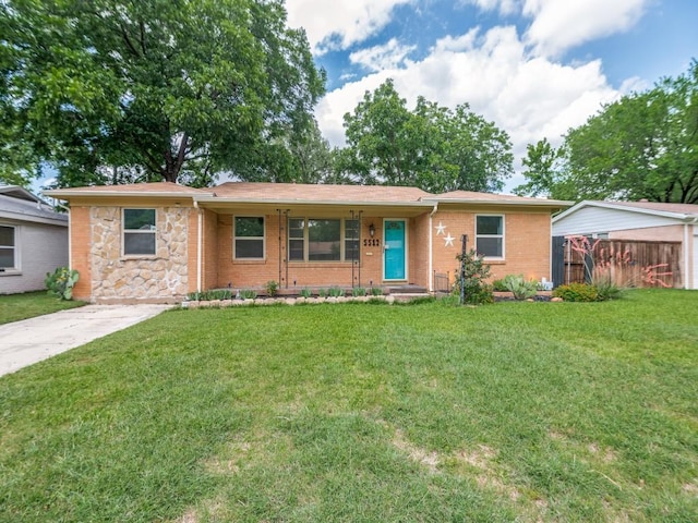 5512 Dennis Ave, Fort Worth, TX 76114 - single story home with brick siding